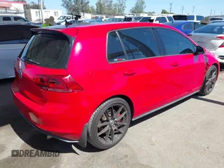 2015 Volkswagen GTI SE z VIN 3VW447AU2FM057089, wystawiony jako IAAI lot #42519274 z przebiegiem 213 067 mil mil oraz . Historia ofert i sprzedaży dostępna na DreamBid. Obrazek 4.
