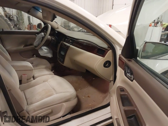2008 Chevrolet Impala LS with VIN 2G1WB58K889146941, listed as a IAAI auction lot 41922008 with 211,953 mi miles and . Bid and sale history available at DreamBid. Image 5.