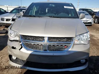 2016 Dodge Grand Caravan SXT with VIN 2C4RDGCG5GR219517, listed as a Copart auction lot 50052405 with 104,552 mi miles and Salvage Title. Bid and sale history available at DreamBid. Image 5.