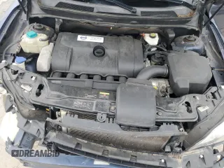 2013 Volvo XC90 Premier Plus z VIN YV4952CZ0D1643752, wystawiony jako Copart lot #58782365 z przebiegiem 122 850 mil mil oraz Szkoda całkowita • Salvage title. Historia ofert i sprzedaży dostępna na DreamBid. Obrazek 12.