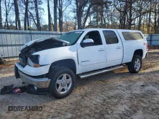 2012 GMC Sierra 2500HD SLT z VIN 1GT121C82CF179696, wystawiony jako Copart lot #50121065 z przebiegiem 158 928 mil mil oraz Szkoda całkowita • Salvage title. Historia ofert i sprzedaży dostępna na DreamBid. Obrazek 1.