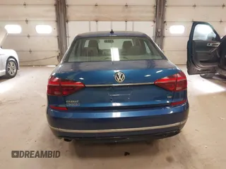 2017 Volkswagen Passat R-Line w/Comfort Pkg with VIN 1VWDT7A33HC033883, listed as a IAAI auction lot 42042563 with 410,105 mi miles. Bid and sale history available at carsss.com. Image 16.