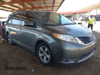 2011 Toyota Sienna LE AAS с VIN 5TDKK3DC7BS157615, выставлен на аукционе IAAI как лот 42128466 с пробегом 216 331 миль миль и . История ставок и продаж доступна на DreamBid. Изображение 1.
