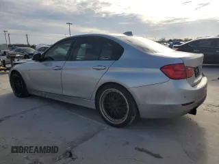 2013 BMW 3 Series 335i z VIN WBA3A9G58DNP35704, wystawiony jako Copart lot #88901535 z przebiegiem 126 492 mil mil oraz Szkoda całkowita • Salvage title. Historia ofert i sprzedaży dostępna na DreamBid. Obrazek 2.