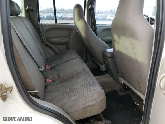 2004 Jeep Liberty Sport with VIN 1J4GL48K04W218293, listed as a Copart auction lot 46192355 with 130,137 mi miles and Clean Title. Bid and sale history available at carsss.com. Image 10.