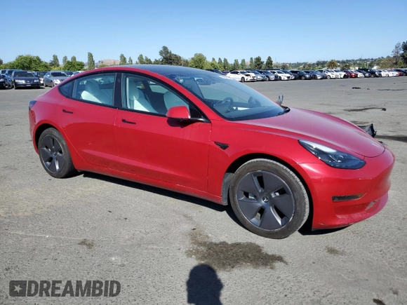2023 Tesla Model 3 z VIN 5YJ3E1EA3PF645825, wystawiony jako Copart lot #57907795 z przebiegiem 18 810 mil mil oraz Szkoda całkowita • Salvage title. Historia ofert i sprzedaży dostępna na DreamBid. Obrazek 4.
