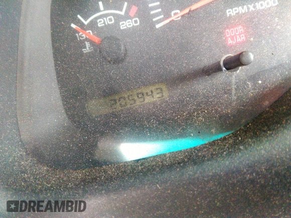 1998 Dodge Durango with VIN 1B4HS28Y7WF172192, listed as a IAAI auction lot 42242370 with 205,943 mi miles and . Bid and sale history available at DreamBid. Image 7.