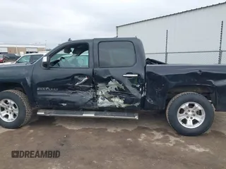 2013 Chevrolet Silverado 1500 LS with VIN 3GCPKREA2DG301949, listed as a IAAI auction lot 41532183 with 200,627 mi miles and . Bid and sale history available at DreamBid. Image 15.
