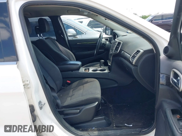 2011 Jeep Grand Cherokee 70th Anniversary with VIN 1J4RR4GG4BC562003, listed as a IAAI auction lot 42022419 with 231,786 mi miles. Bid and sale history available at carsss.com. Image 5.