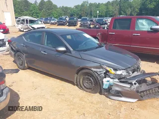2019 Nissan Altima S z VIN 1N4BL4BV0KC188011, wystawiony jako IAAI lot #42265130 z przebiegiem 78 559 mil mil oraz . Historia ofert i sprzedaży dostępna na DreamBid. Obrazek 1.