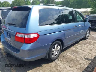 2006 Honda Odyssey EX z VIN 5FNRL38476B120251, wystawiony jako IAAI lot #42128586 z przebiegiem 171 372 mil mil oraz . Historia ofert i sprzedaży dostępna na DreamBid. Obrazek 4.