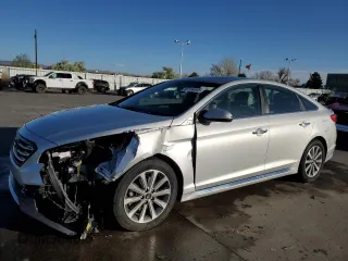 2016 Hyundai Sonata Limited z VIN 5NPE34AF9GH310524, wystawiony jako Copart lot #53154645 z przebiegiem 66 017 mil mil oraz Szkoda całkowita • Salvage title. Historia ofert i sprzedaży dostępna na DreamBid. Obrazek 1.
