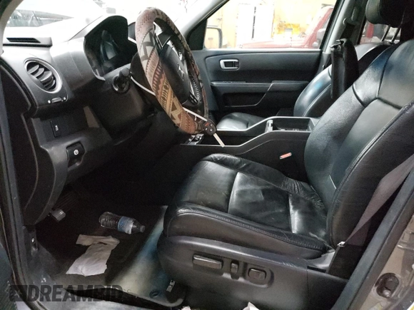 2013 Honda Pilot EX-L with VIN 5FNYF4H50DB068492, listed as a Copart auction lot 84724264 with 243,114 mi miles and Clean Title. Bid and sale history available at carsss.com. Image 7.