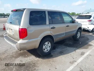 2005 Honda Pilot LX z VIN 2HKYF18125H532381, wystawiony jako IAAI lot #42054852 z przebiegiem 236 410 mil mil oraz . Historia ofert i sprzedaży dostępna na DreamBid. Obrazek 4.
