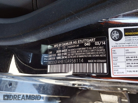2014 Mercedes-Benz C-Class C 250 Sport with VIN WDDGF4HB1EA958114, listed as a IAAI auction lot 42101249 with 85,100 mi miles. Bid and sale history available at carsss.com. Image 9.
