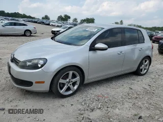 2013 Volkswagen Golf w/Conv z VIN WVWDB7AJXDW100119, wystawiony jako Copart lot #60695425 z przebiegiem 163 178 mil mil oraz Czysty tytuł • Clean title. Historia ofert i sprzedaży dostępna na DreamBid. Obrazek 1.