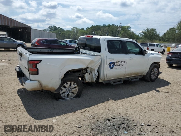 2023 Nissan Frontier SV with VIN 1N6ED1FK1PN659143, listed as a Copart auction lot 60690044 with 13,706 mi miles and Salvage Title. Bid and sale history available at carsss.com. Image 3.