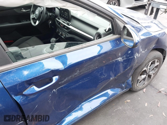 2021 Kia Forte LXS with VIN 3KPF24AD6ME278962, listed as a IAAI auction lot 42412267 with 38,158 mi miles and . Bid and sale history available at DreamBid. Image 12.