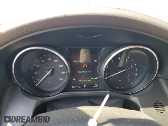 2016 Jaguar XF 35t Premium with VIN SAJBD4BV9GCY21427, listed as a Copart auction lot 72093934 with 84,710 mi miles and Salvage Title. Bid and sale history available at carsss.com. Image 9.