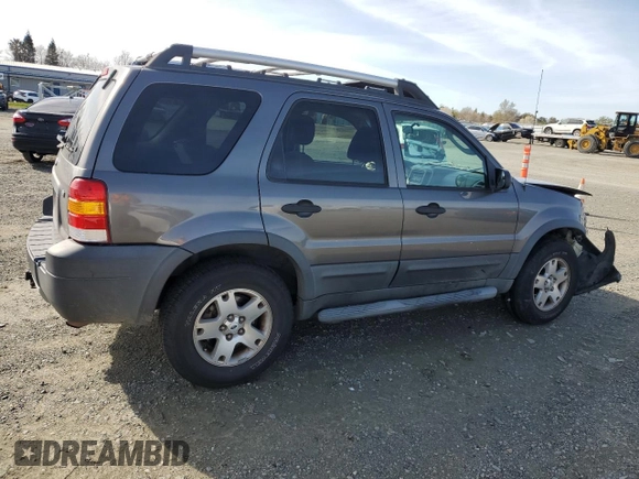 2006 Ford Escape XLT with VIN 1FMCU93176KA17929, listed as a Copart auction lot 49706965 with 256,268 mi miles and Salvage Title. Bid and sale history available at carsss.com. Image 3.
