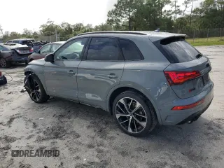 2022 Audi SQ5 Prestige with VIN WA1C4AFY7N2042403, listed as a Copart auction lot 76625154 with 48,871 mi miles and Salvage Title. Bid and sale history available at carsss.com. Image 2.