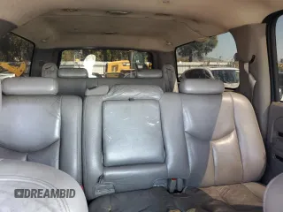 2004 Chevrolet Suburban LT with VIN 3GNEC16T84G297788, listed as a Copart auction lot 49790055 with 243,726 mi miles and Salvage Title. Bid and sale history available at carsss.com. Image 10.