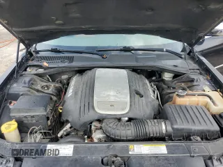 2008 Chrysler 300 C Hemi with VIN 2C3KA63H38H281359, listed as a Copart auction lot 70210504 with 114,796 mi miles and Salvage Title. Bid and sale history available at carsss.com. Image 11.
