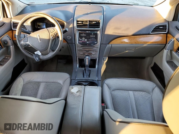 2012 Lincoln MKX with VIN 2LMDJ6JK8CBL14032, listed as a Copart auction lot 88640105 with 153,178 mi miles and Clean Title. Bid and sale history available at carsss.com. Image 8.