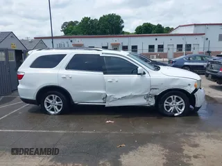 2013 Dodge Durango SXT z VIN 1C4RDHAG9DC530204, wystawiony jako IAAI lot #42128529 z przebiegiem 233 539 mil mil oraz . Historia ofert i sprzedaży dostępna na DreamBid. Obrazek 13.