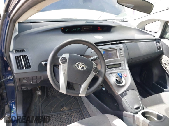 2012 Toyota Prius One with VIN JTDKN3DU2C1548699, listed as a IAAI auction lot 41920367 with 329,812 mi miles. Bid and sale history available at carsss.com. Image 21.