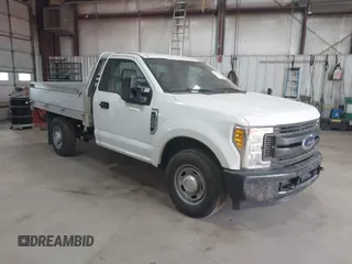 2017 Ford F-250 XL с VIN 1FDBF2A60HEC99876, выставлен на аукционе IAAI как лот 42468271 с пробегом 81 478 миль миль и . История ставок и продаж доступна на DreamBid. Изображение 1.