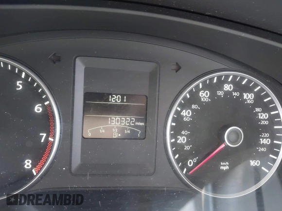2013 Volkswagen Jetta SE with VIN 3VWDX7AJ0DM355117, listed as a IAAI auction lot 42350921 with 130,322 mi miles and . Bid and sale history available at DreamBid. Image 7.