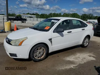 2008 Ford Focus SE z VIN 1FAHP35NX8W160065, wystawiony jako Copart lot #57839485 z przebiegiem 234 005 mil mil oraz Nie do naprawy • Non repairable. Historia ofert i sprzedaży dostępna na DreamBid. Obrazek 1.