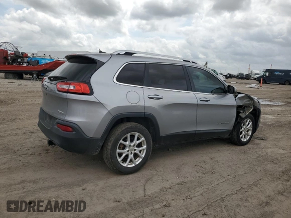 2015 Jeep Cherokee Latitude with VIN 1C4PJLCB6FW689705, listed as a Copart auction lot 54530445 with 181,173 mi miles and Salvage Title. Bid and sale history available at carsss.com. Image 3.