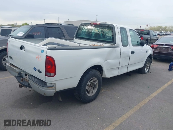 2000 Ford F-150 с VIN 2FTPX17Z9YCA99510, выставлен на аукционе IAAI как лот 42039891 с пробегом 182 615 миль миль и . История ставок и продаж доступна на DreamBid. Изображение 4.