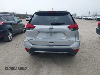 2017 Nissan Rogue SL with VIN 5N1AT2MV5HC892040, listed as a IAAI auction lot 41922447 with 128,664 mi miles and . Bid and sale history available at carsss.com. Image 16.