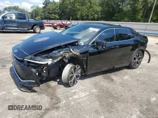 2023 Toyota Crown XLE with VIN JTDAAAAF5P3017637, listed as a Copart auction lot 72520664 with 7,723 mi miles and Salvage Title. Bid and sale history available at carsss.com. Image 1.