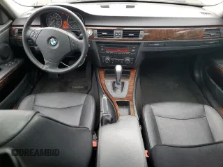 2011 BMW 3 Series 328i xDrive z VIN WBAPK7G54BNN86823, wystawiony jako Copart lot #55801365 z przebiegiem 149 328 mil mil oraz Szkoda całkowita • Salvage title. Historia ofert i sprzedaży dostępna na DreamBid. Obrazek 8.