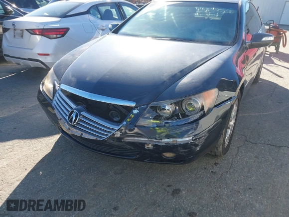 2005 Acura RL z VIN JH4KB16525C019908, wystawiony jako IAAI lot #41106944 z przebiegiem 203 359 mil mil oraz . Historia ofert i sprzedaży dostępna na DreamBid. Obrazek 6.