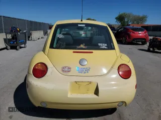 2003 Volkswagen New Beetle Coupe GL with VIN 3VWBK21CX3M414361, listed as a Copart auction lot 48229265 with 147,994 mi miles and Salvage Title. Bid and sale history available at carsss.com. Image 6.