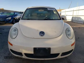 2007 Volkswagen New Beetle Coupe with VIN 3VWRW31C37M506622, listed as a Copart auction lot 77896784 with 129,953 mi miles and Non Repairable. Bid and sale history available at carsss.com. Image 5.