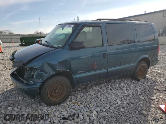 2002 Chevrolet Astro with VIN 1GNDM19XX2B155603, listed as a Copart auction lot 81746954 with Not Provided miles and Salvage Title. Bid and sale history available at carsss.com. Image 1.