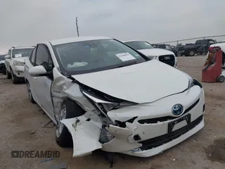 2017 Toyota Prius Two z VIN JTDKARFU7H3532778, wystawiony jako IAAI lot #42296654 z przebiegiem 28 756 mil mil oraz . Historia ofert i sprzedaży dostępna na DreamBid. Obrazek 1.