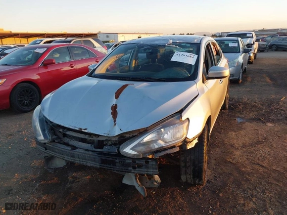 2016 Nissan Sentra SR with VIN 3N1AB7AP0GL657531, listed as a IAAI auction lot 41293684 with 128,939 mi miles. Bid and sale history available at carsss.com. Image 6.