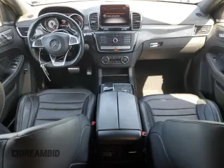 2019 Mercedes-Benz GLE 63 S AMG z VIN 4JGED7FB6KA137142, wystawiony jako Copart lot #56368355 z przebiegiem 49 817 mil mil oraz Szkoda całkowita • Salvage title. Historia ofert i sprzedaży dostępna na DreamBid. Obrazek 8.
