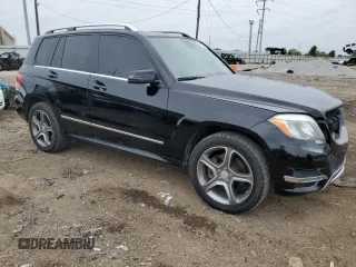 2013 Mercedes-Benz GLK 250 with VIN WDCGG0EB0DG111658, listed as a Copart auction lot 60123164 with 109,096 mi miles and Salvage Title. Bid and sale history available at DreamBid. Image 4.