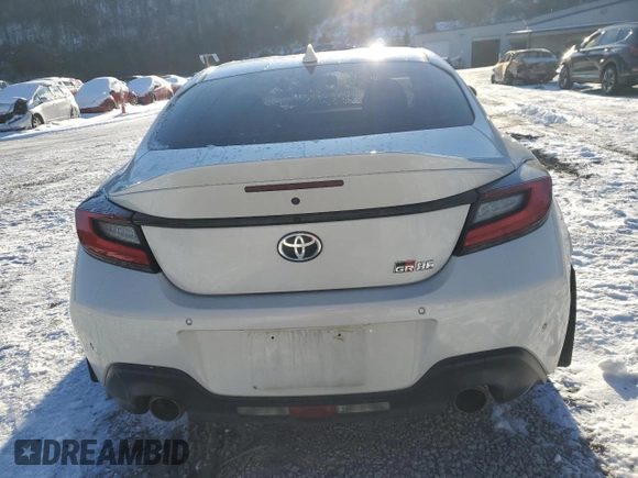 2023 Toyota GR86 Premium with VIN JF1ZNBF14P8764682, listed as a Copart auction lot 89396815 with 17,093 mi miles and Salvage Title. Bid and sale history available at carsss.com. Image 6.