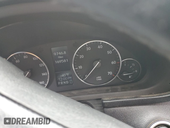 2005 Mercedes-Benz C 230 Kompressor with VIN WDBRF40J45F680204, listed as a Copart auction lot 60809755 with 169,581 mi miles and Salvage title. Bid and sale history available at DreamBid. Image 9.