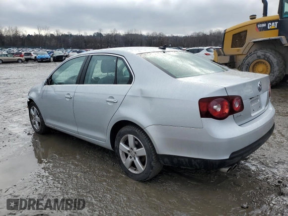 2009 Volkswagen Jetta SE z VIN 3VWRZ71K89M062050, wystawiony jako Copart lot #83973194 z przebiegiem 48 996 mil mil oraz Szkoda całkowita • Salvage title. Historia ofert i sprzedaży dostępna na DreamBid. Obrazek 2.