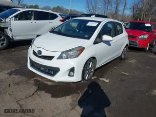2014 Toyota Yaris L with VIN JTDKTUD31ED590687, listed as a IAAI auction lot 41190914 with 95,330 mi miles. Bid and sale history available at carsss.com. Image 17.